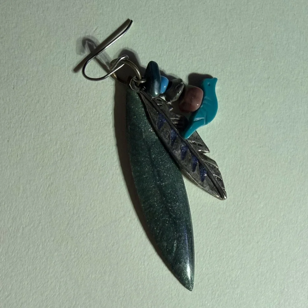 Barebi Feather Bird 2